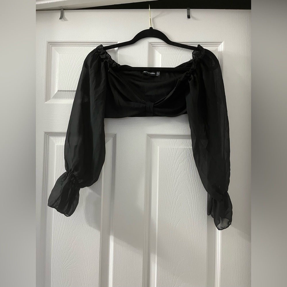Twist tie long sleeve crop top
